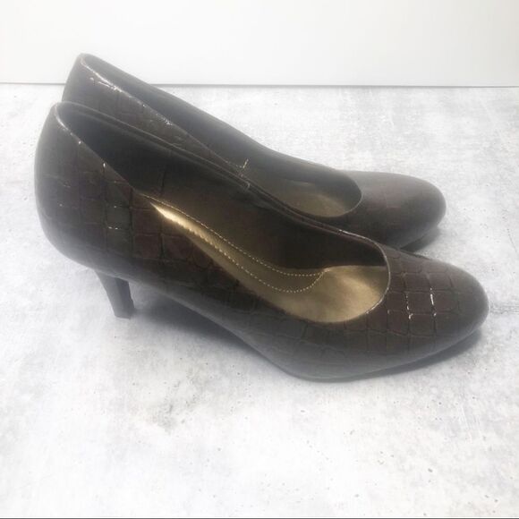 Comfort Plus Brown Snake Skin Classic Heels Sz 7 - Picture 7 of 8